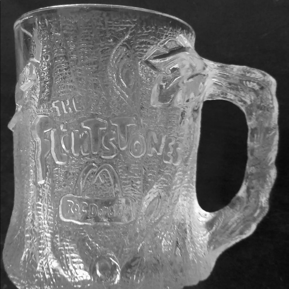 The Flintstone Set of Two Glass Mugs McDonalds - Picture 5 of 8